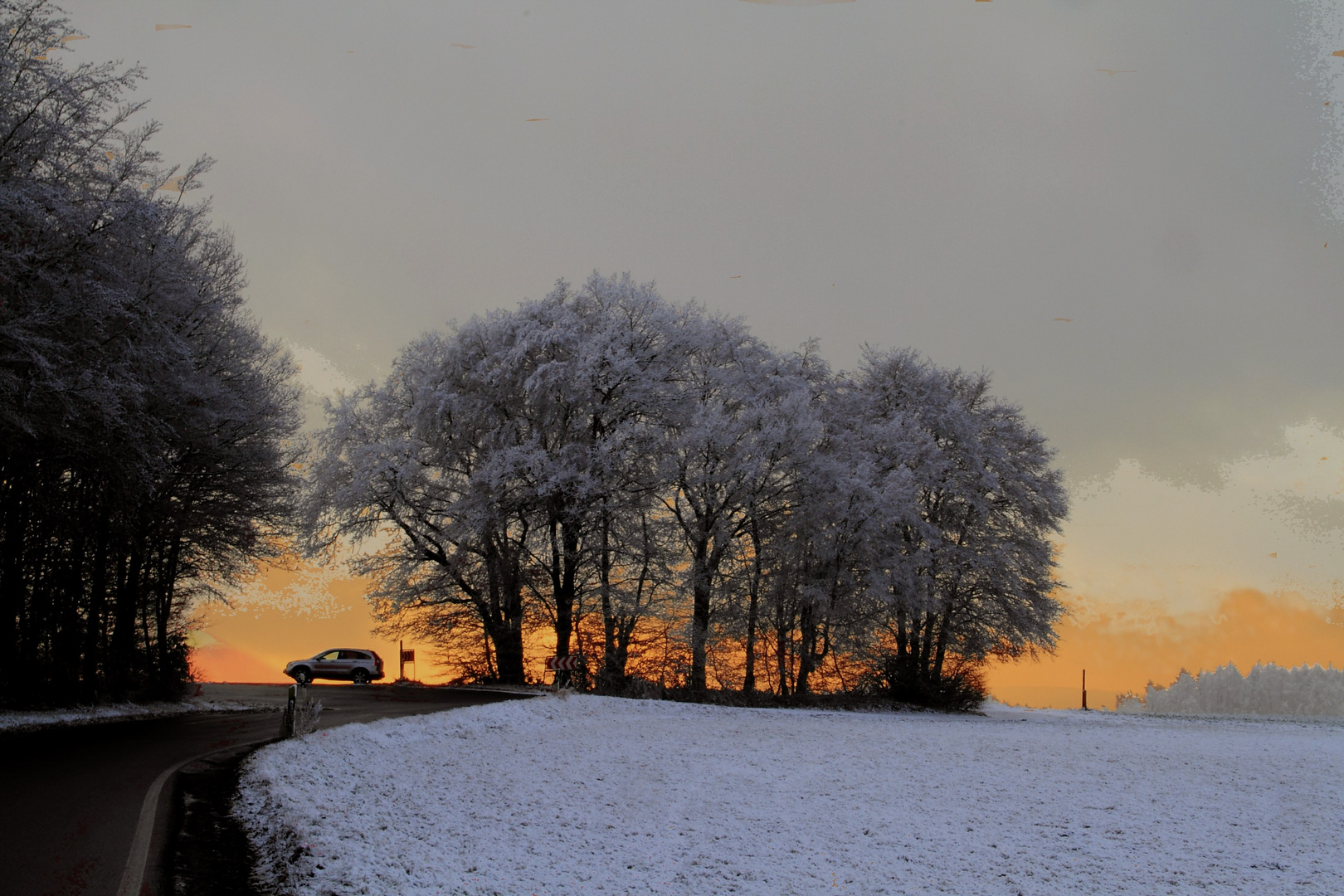 Frostiger Abend im Westerwald