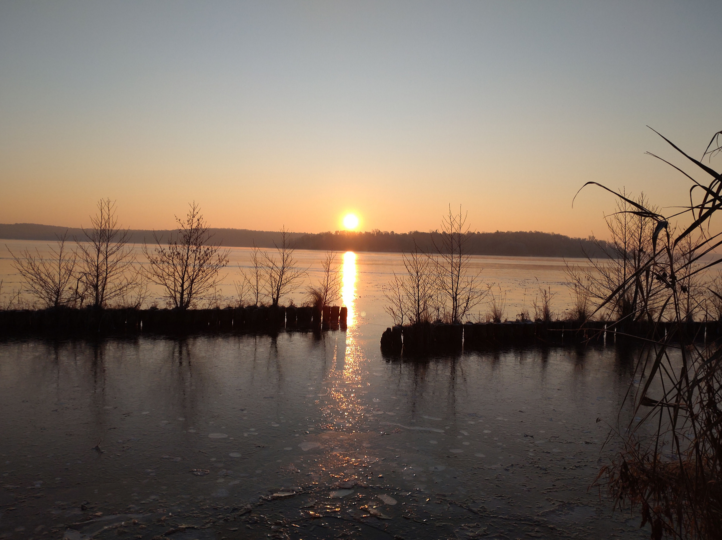 Frostiger Dezembermorgen an der Havel