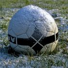 Frostiger Fußball