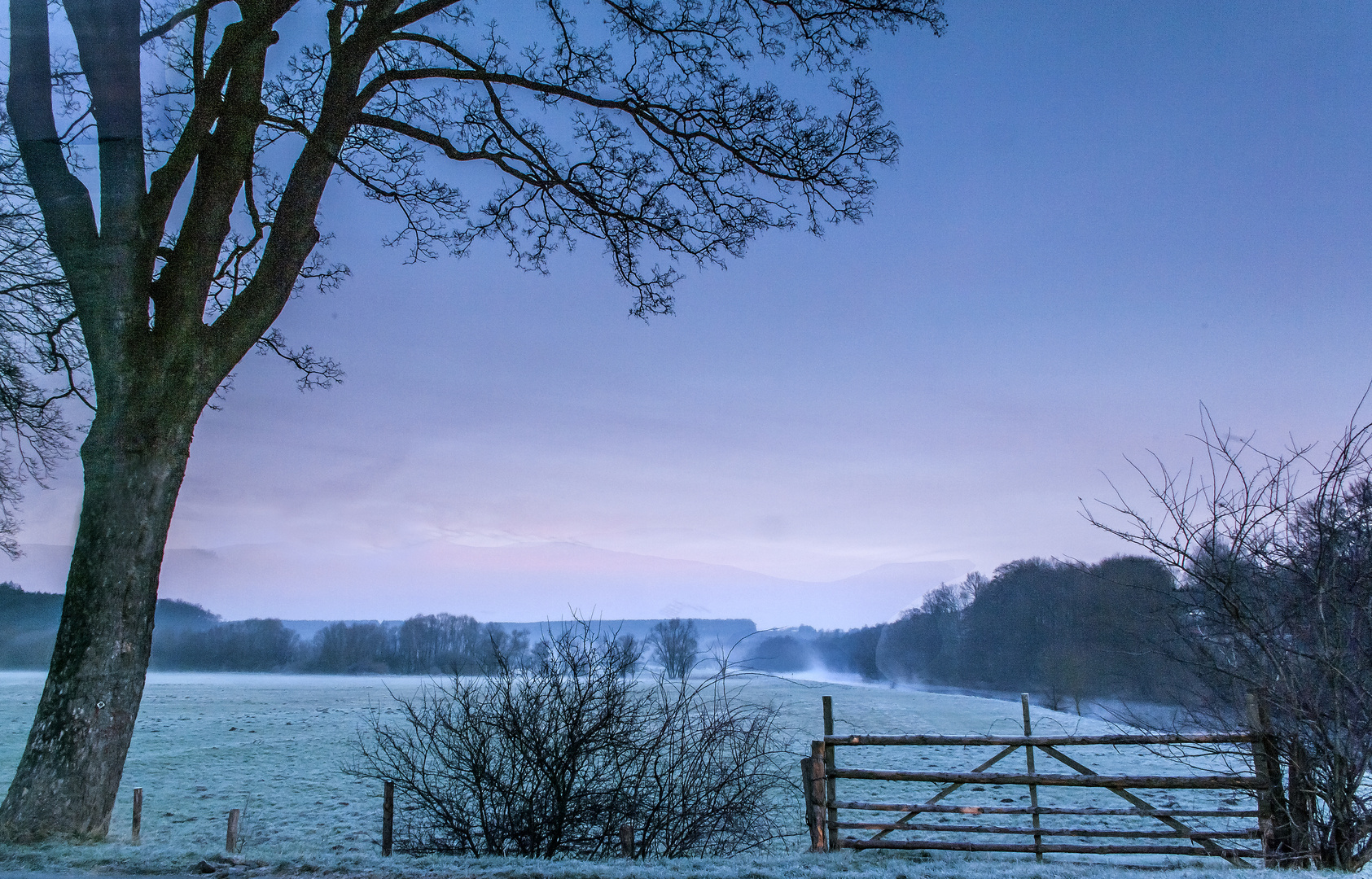 Frostiger Morgen an der Ruhr