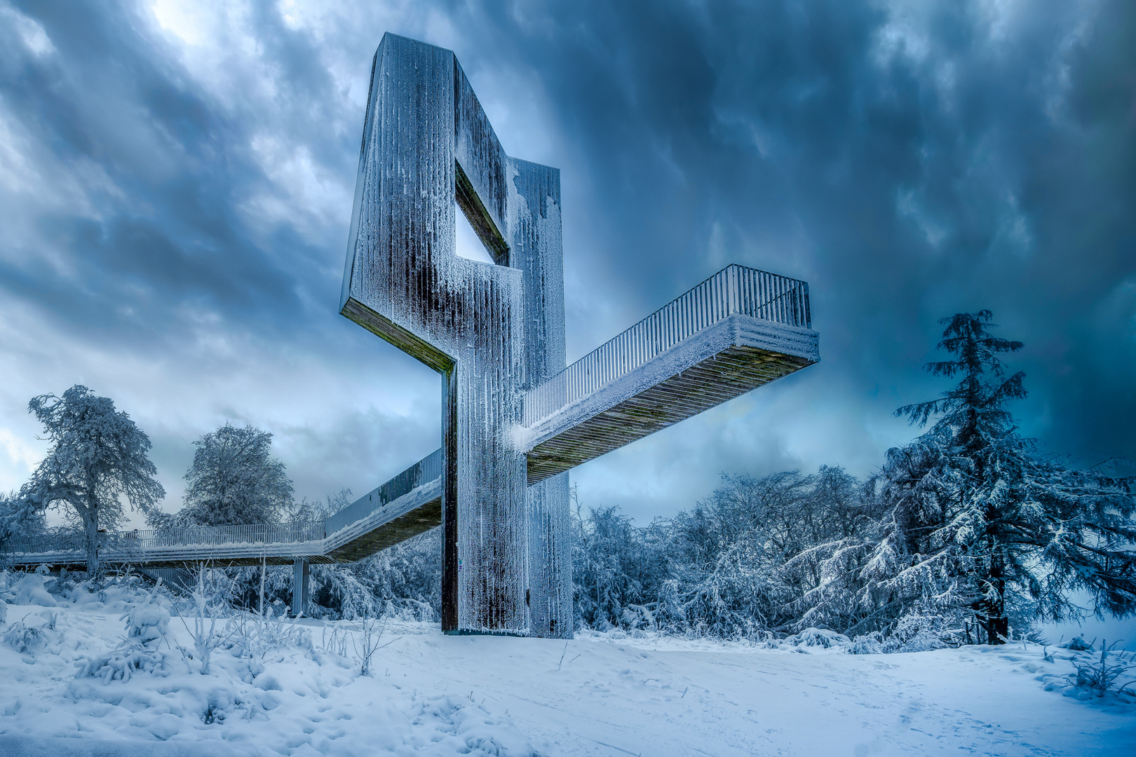 Frostiger Windklang Foto &amp; Bild | architektur, winter, landschaft ...