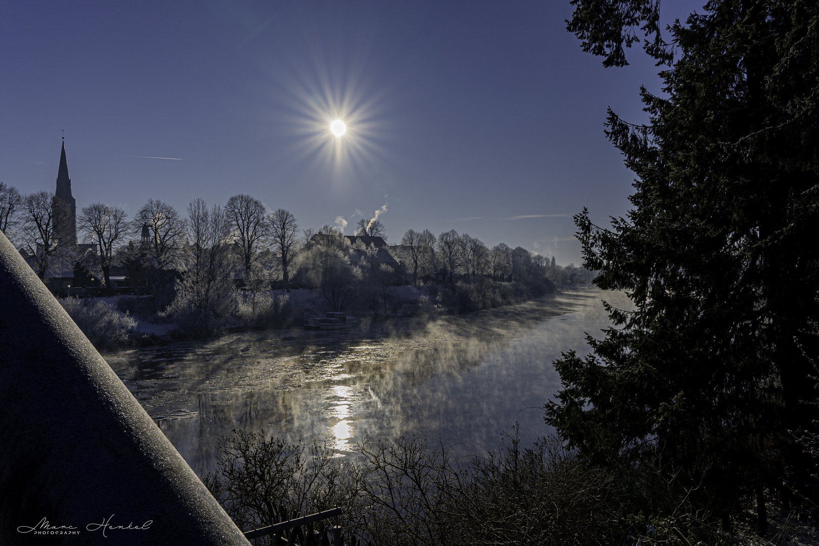 Frostiges Weserufer