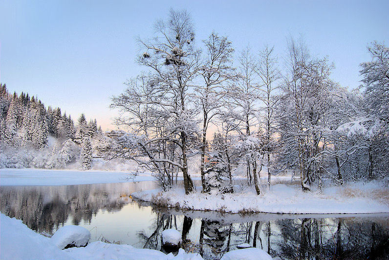 Frosty lake