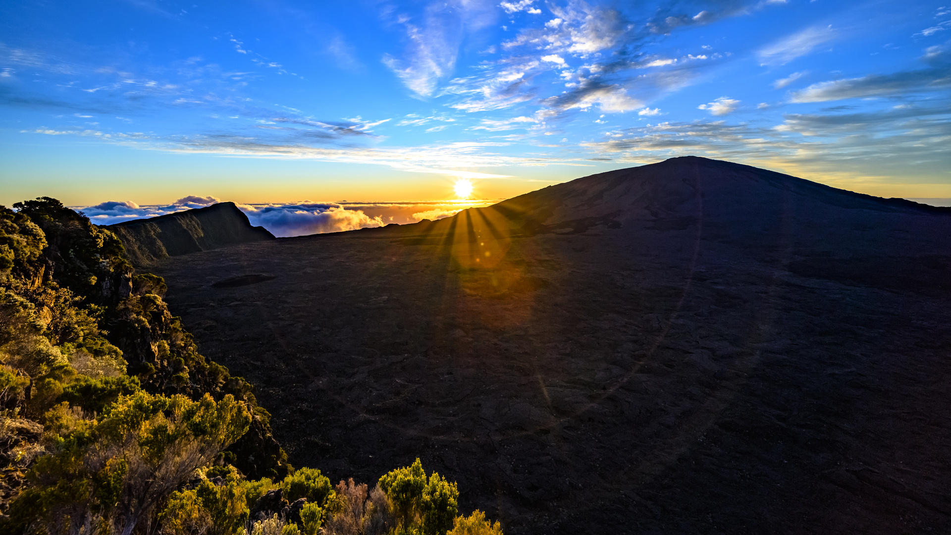 Frozen lava in the eye of the sun