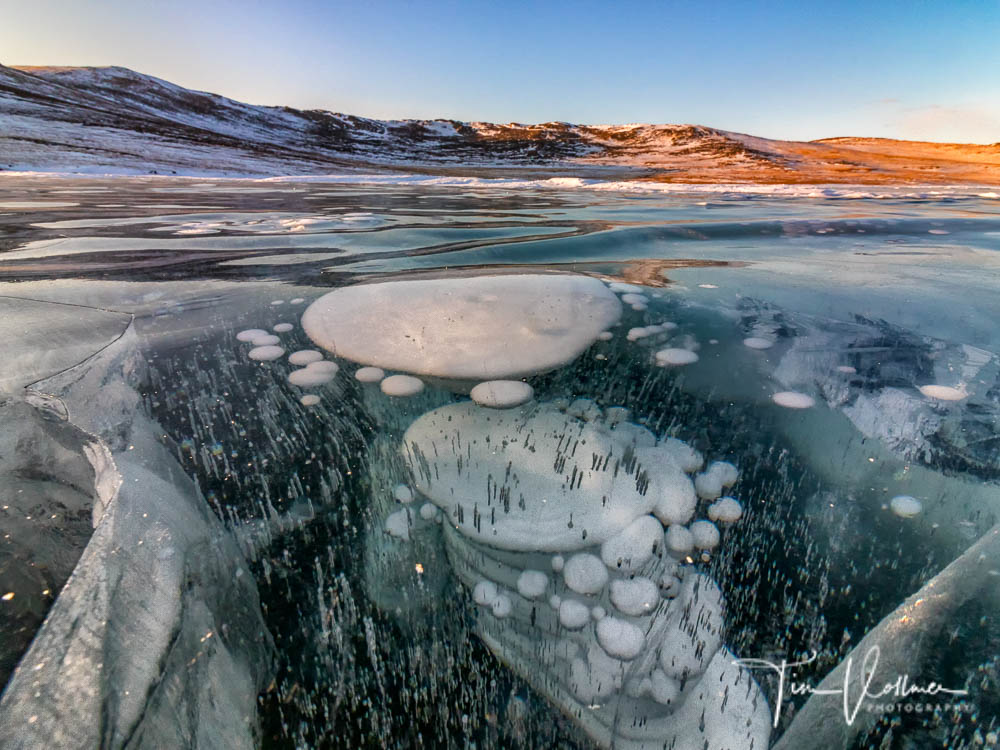 Frozen methane gas bubbles. Foto & Bild | europe, eastern europe