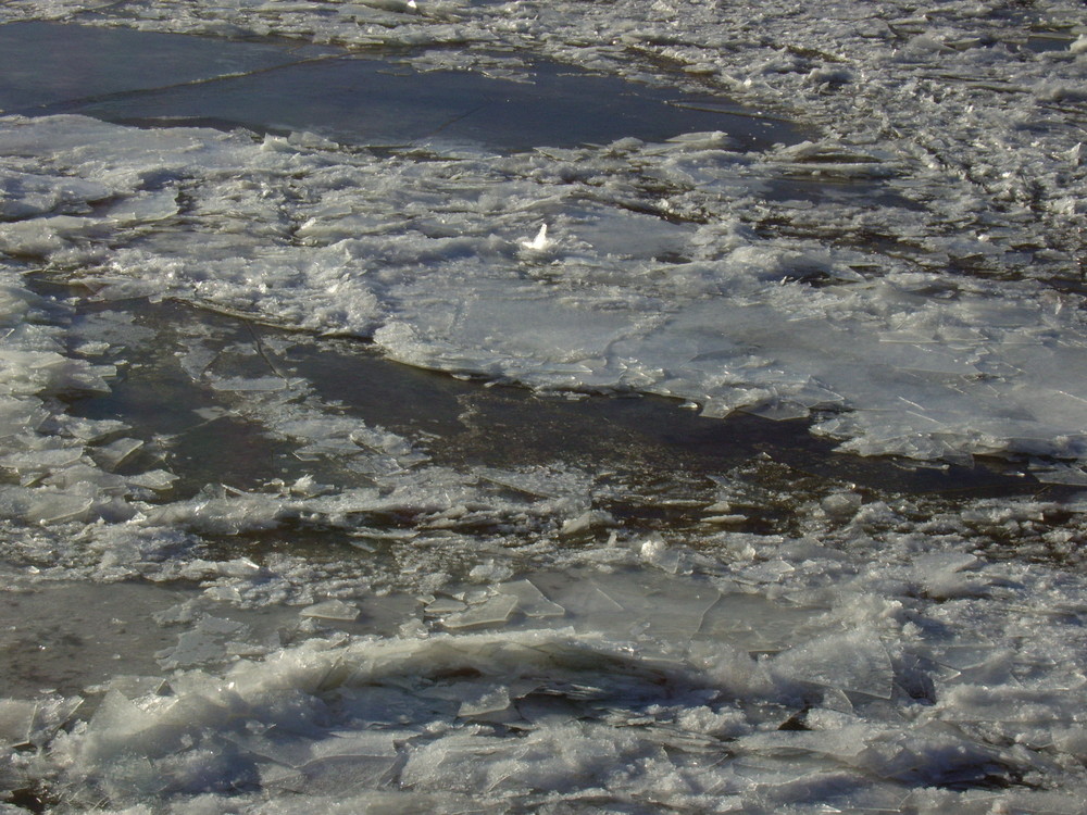 Frozen River