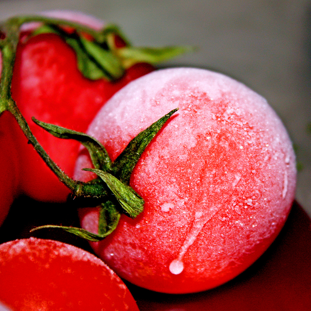Frozen tomatoes