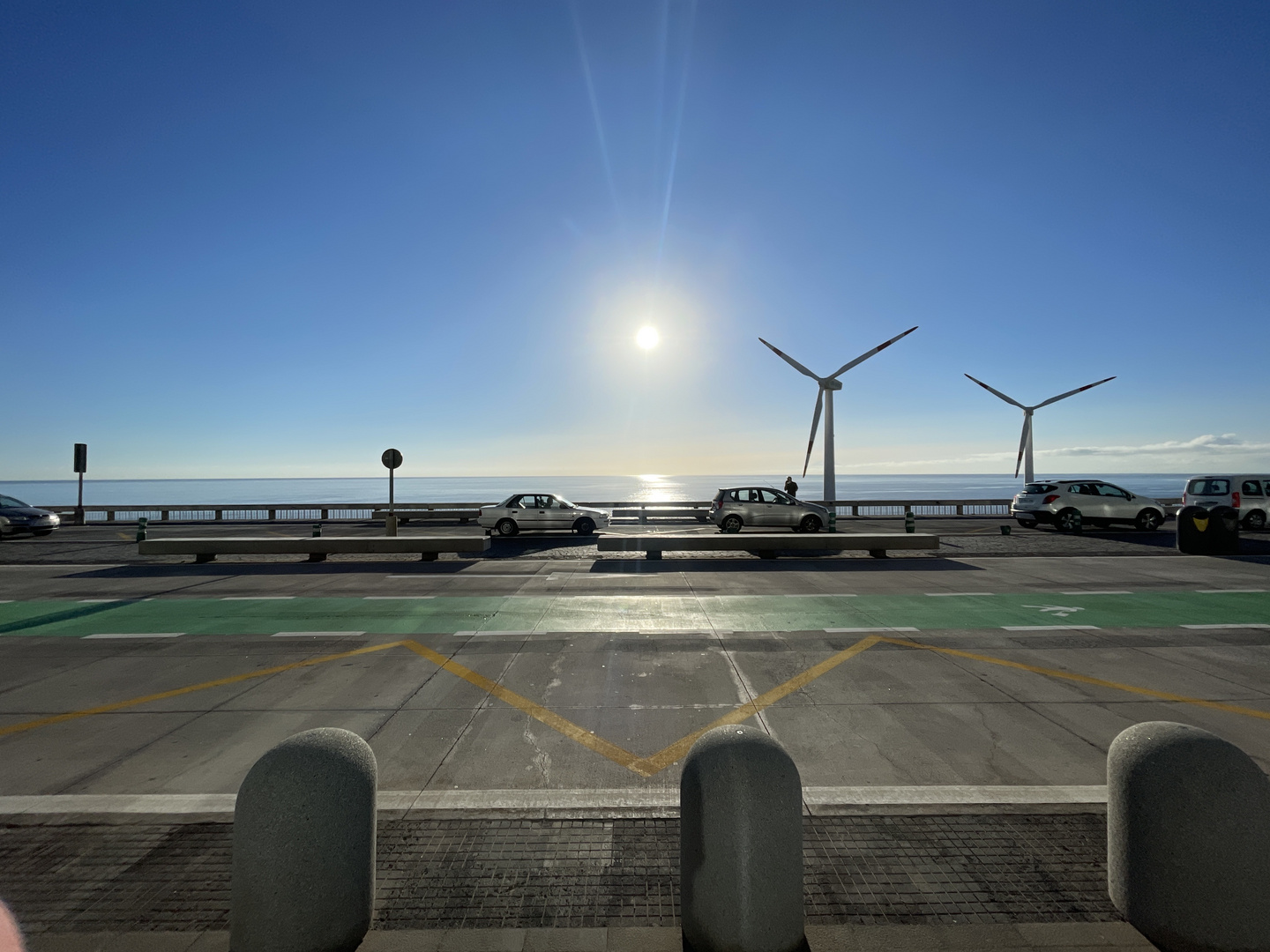 ... früh am Morgen am Flughafen La Palma ...