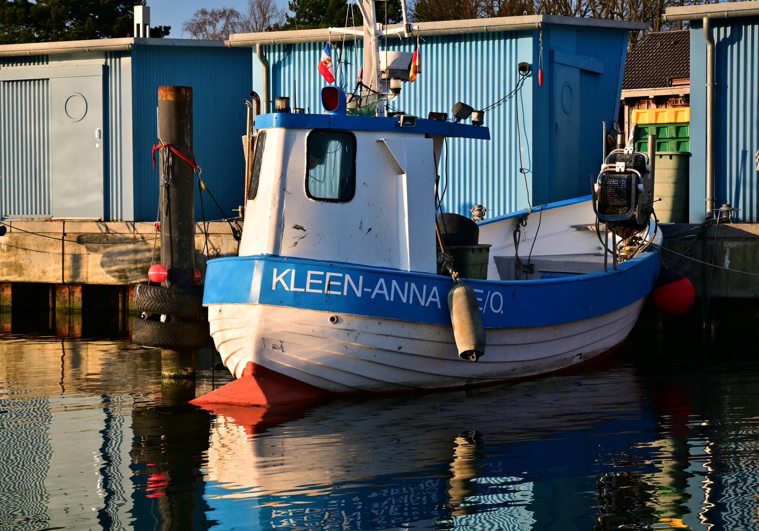 Früh am morgen im Hafen...