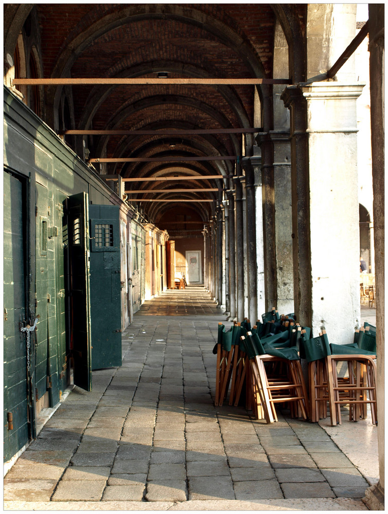 Früh am Morgen ist Venedig noch einsam...