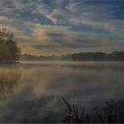 Früh am See    . . .