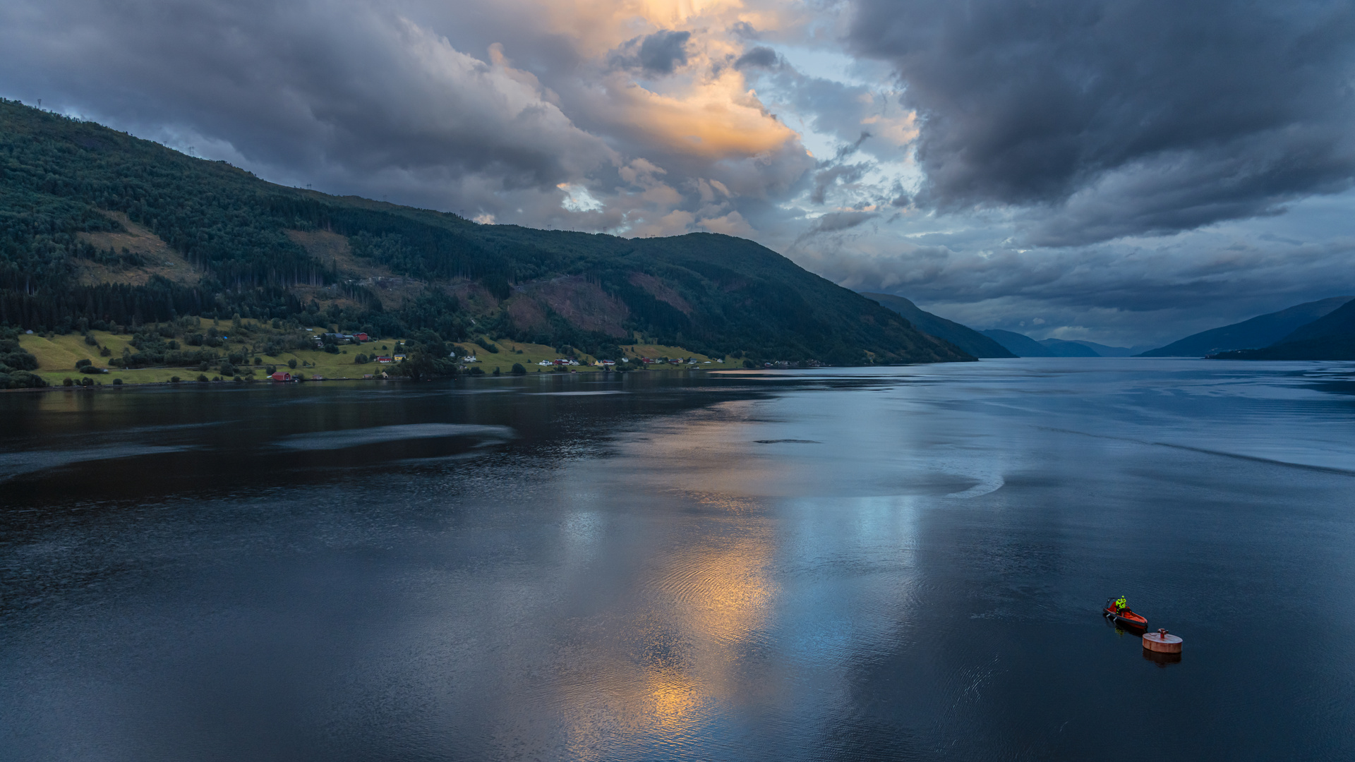 Früh morgens auf dem Weg nach Nordfjordeid