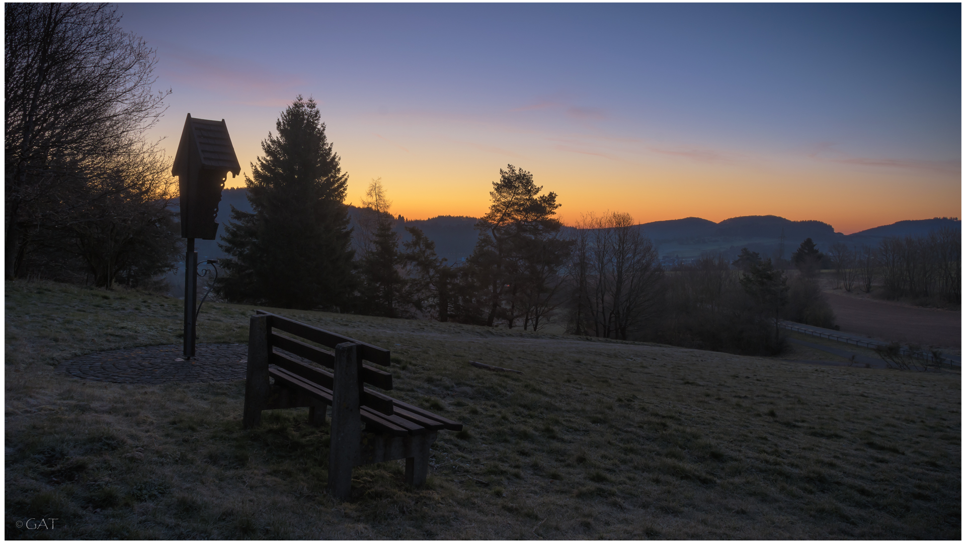 Früh Morgens beim Kreuz