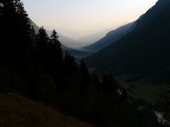 Früh morgens im Gschnitztal