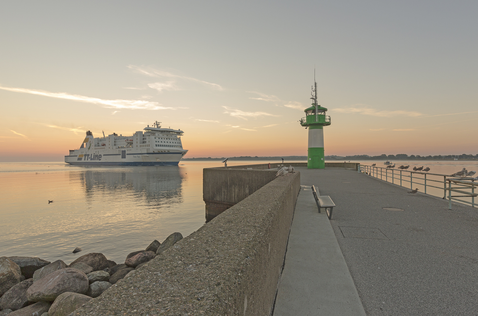 früh morgens in Lübeck-Travemünde 