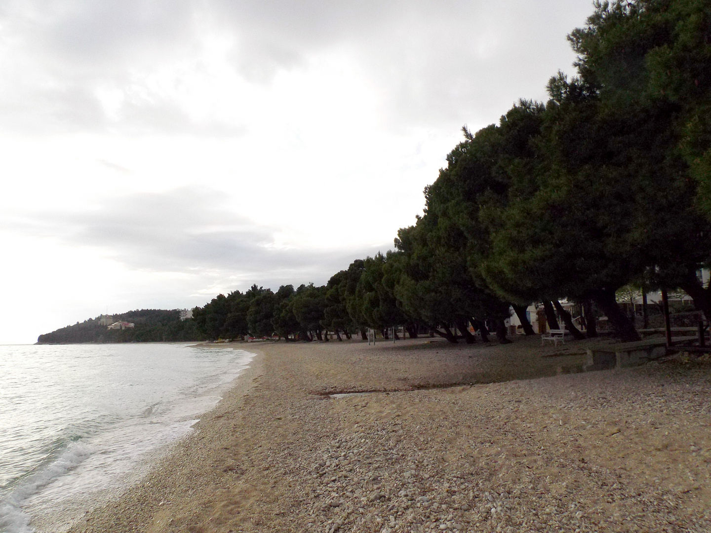 Frühe Morgenstimmung am Strand von Tucepi