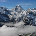 Früher Ausblick vom Schilthorn