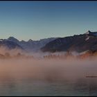 ~ Früher Herbstnebel am See ~