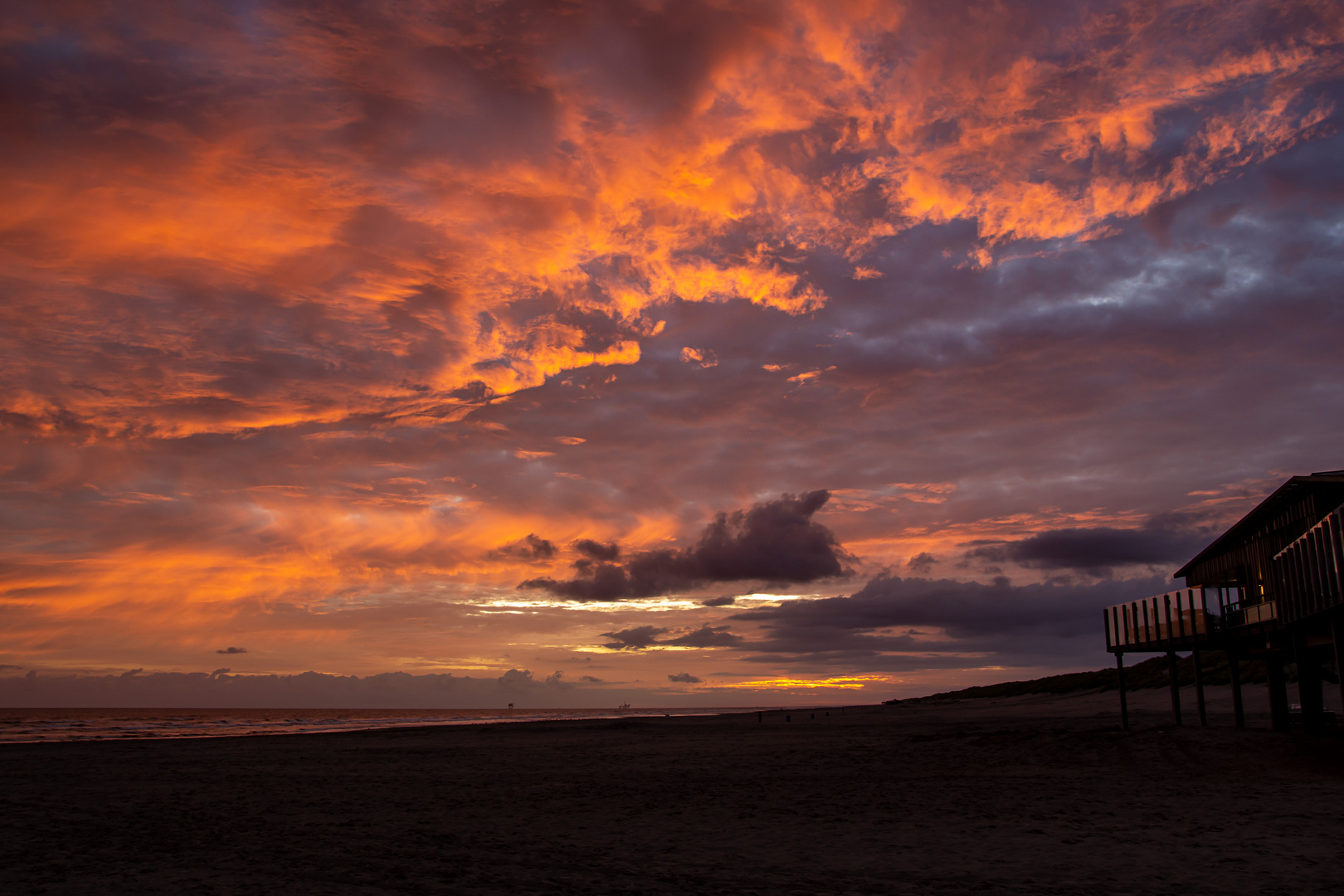 Früher Morgen am Strand von Nes