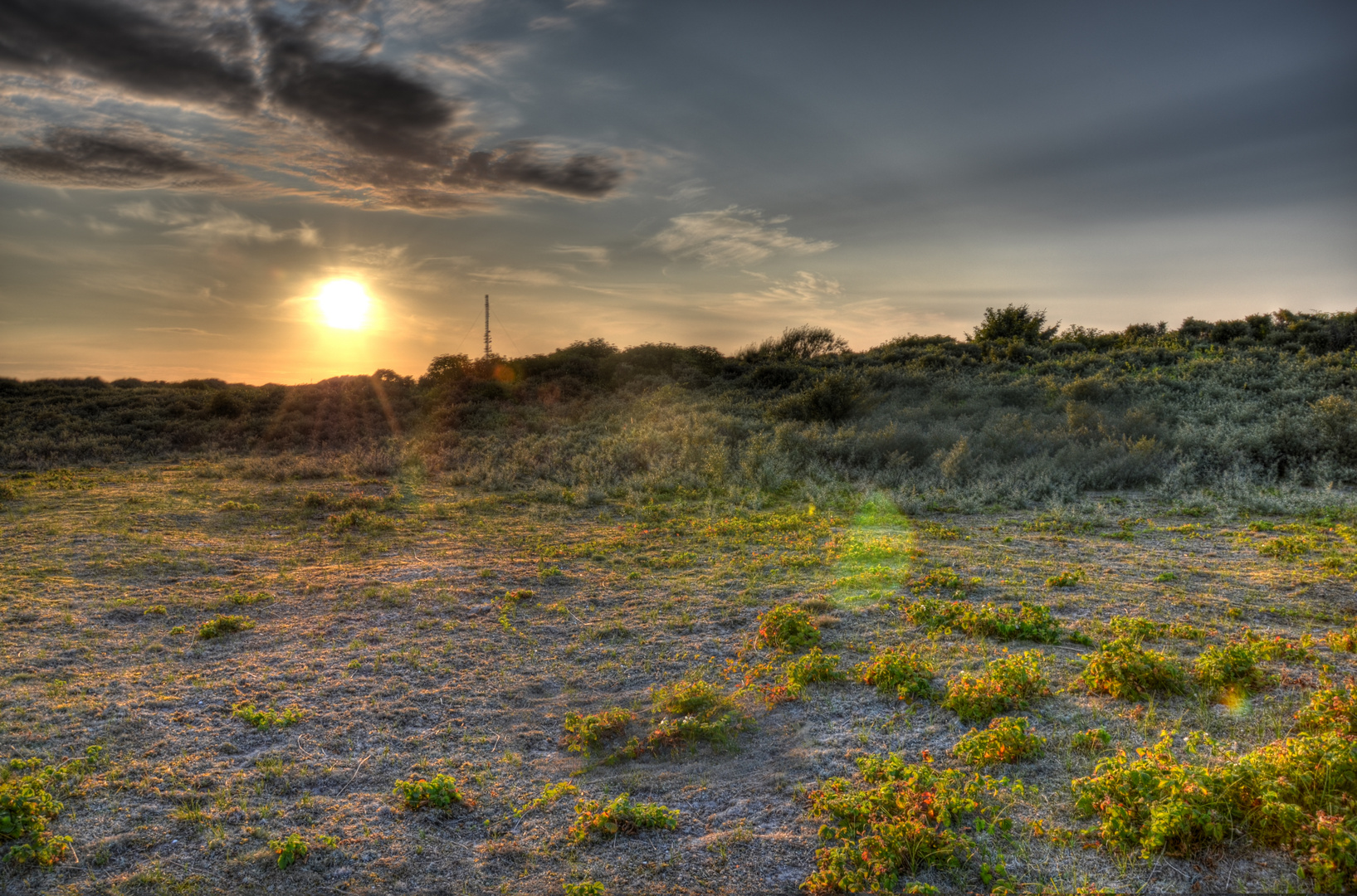 Früher Sonnenuntergang