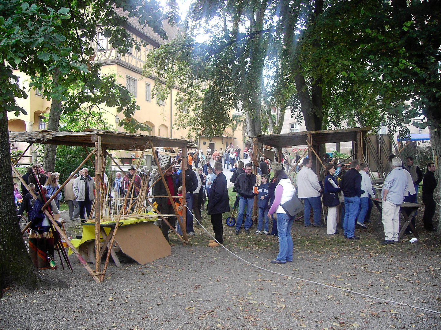 Früher war  einmal im Jahr :Handwerkermarkt in Dinkelsbühl 