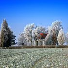 früher wußten nicht alle, daß es besser ist, die kirche im dorf zu lassen.