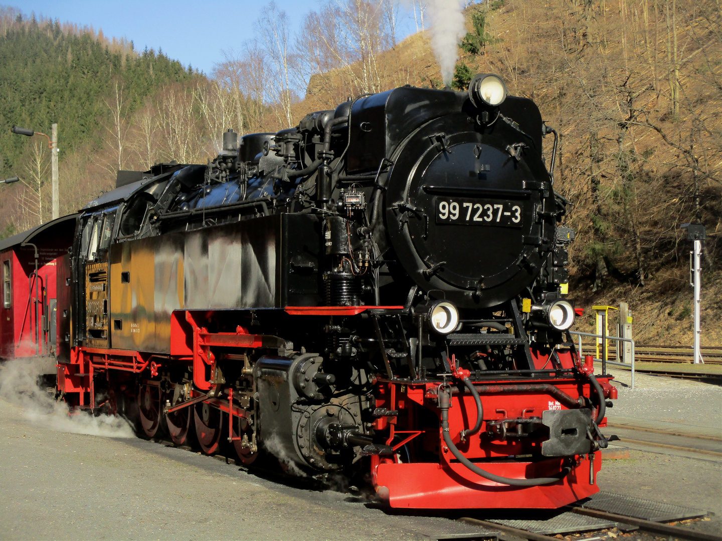 Frühjahrsausflug mit der HSB nach Eisfelder Talmühle 5.