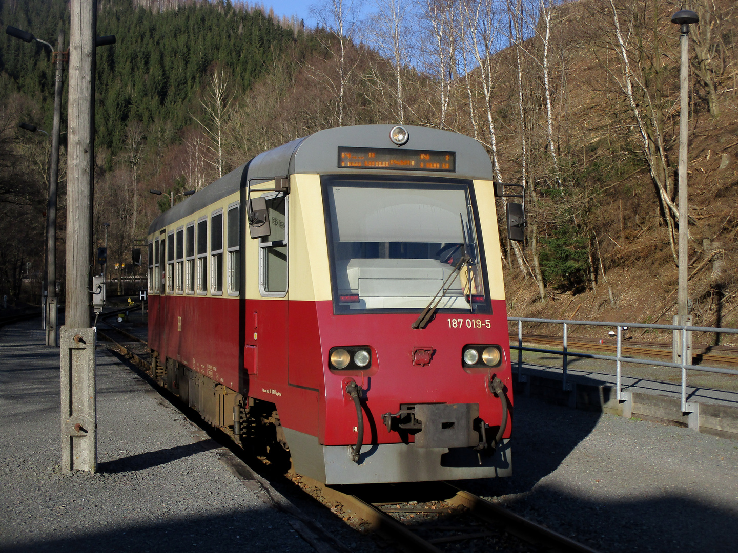 Frühjahrsausflug mit der HSB nach Eisfelder Talmühle 7.