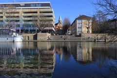 Frühling am alten Neckar