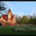 Frühling am Bahnhof Nikolassee....