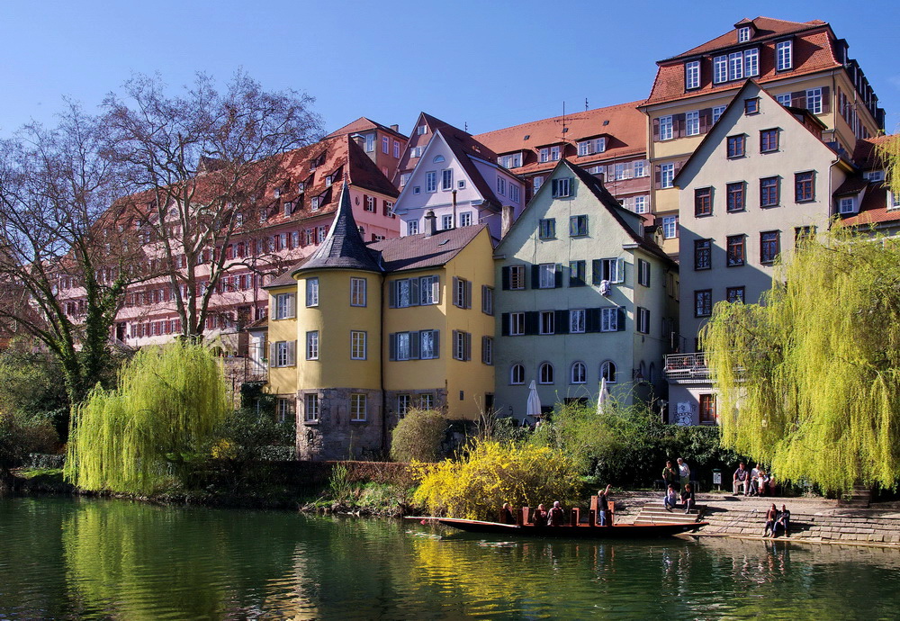 Frühling am Hölderlinturm