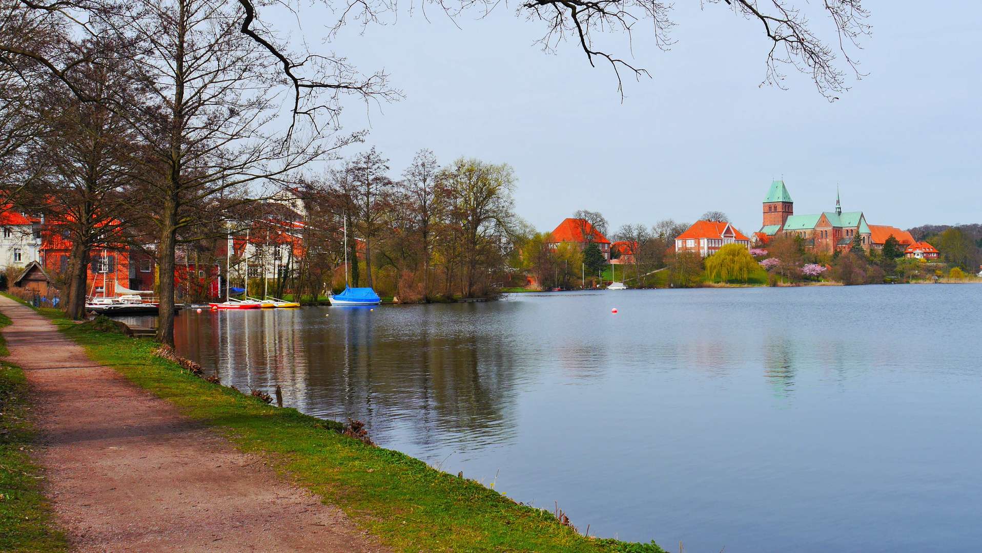 Frühling am Ratzeburger See mit Domblick Foto & Bild | urlaub, wasser, sonne Bilder auf ...