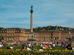 Frühling am Schlossplatz