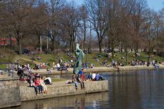 Frühling an der Alster ..