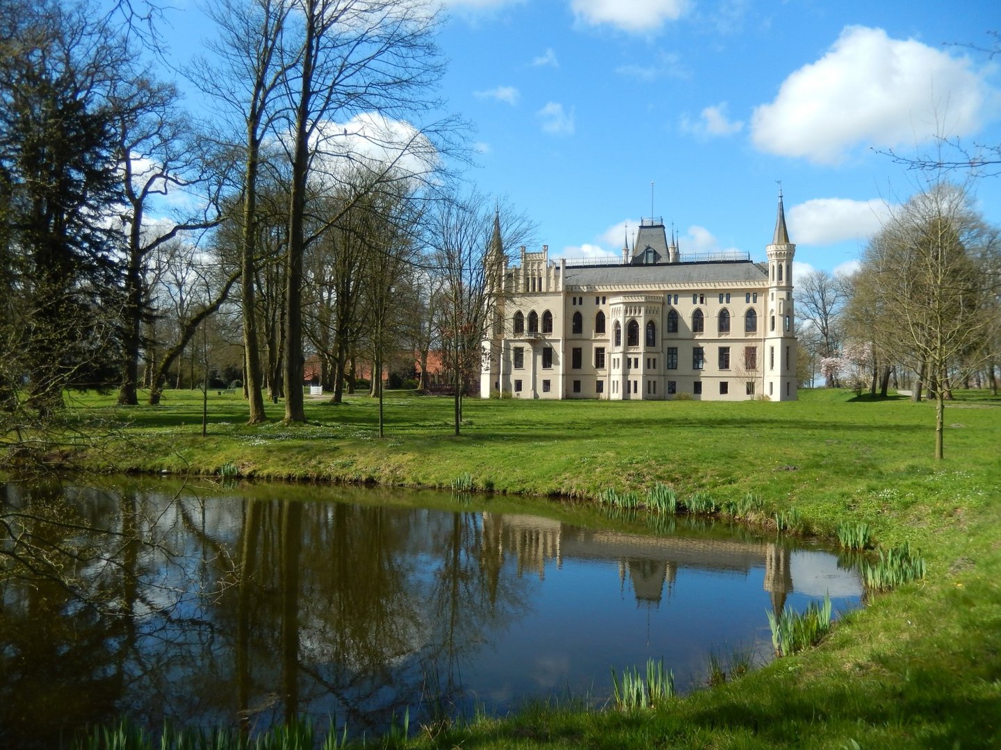 Frühling an der Evenburg