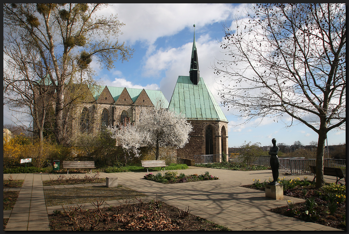 ...Frühling an der MagdalenenKapelle...