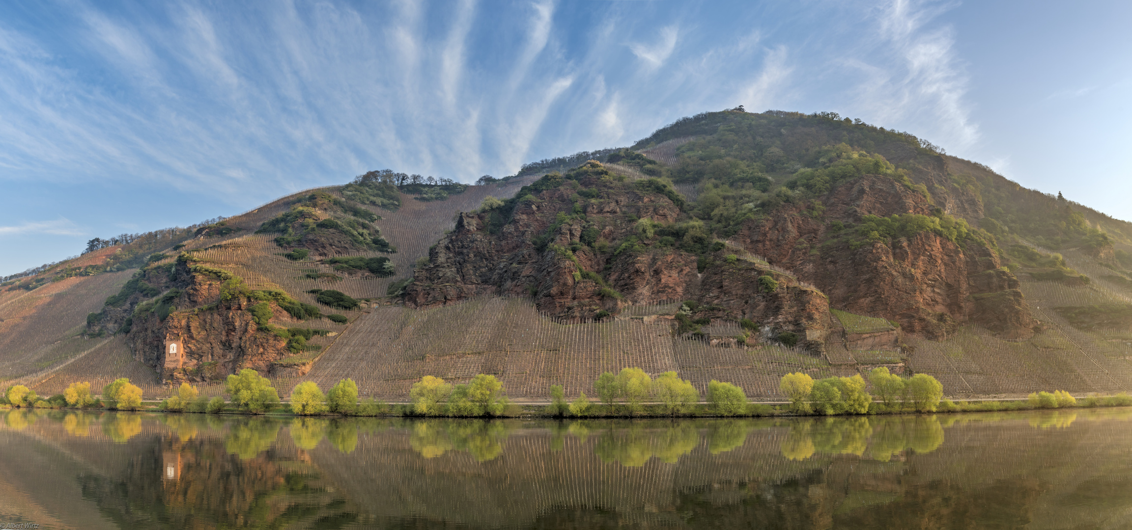 *Frühling an der Mittelmosel*