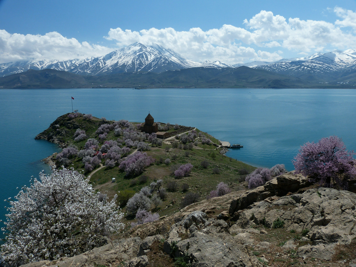 Frühling auf der Insel Akdamar.