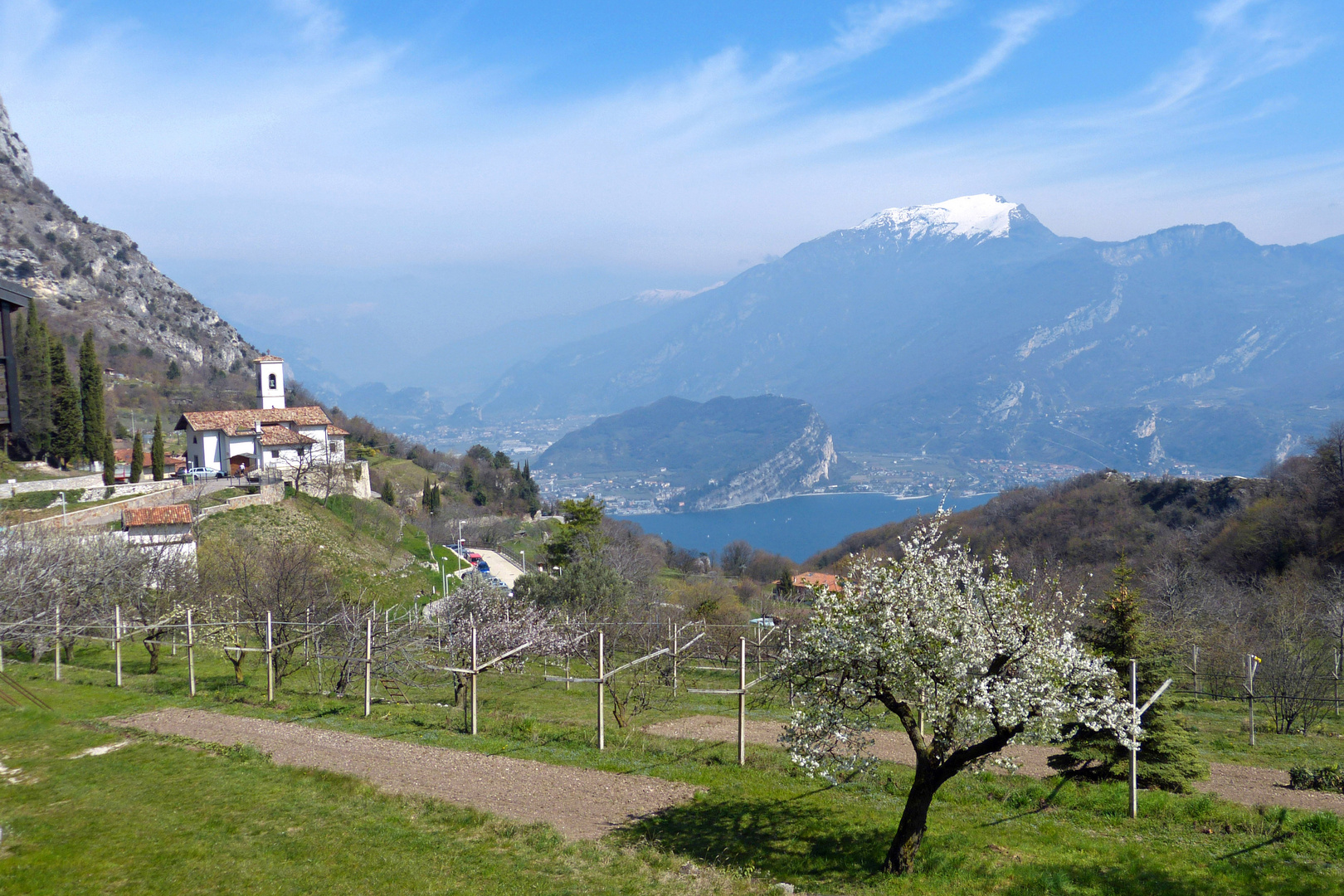 Frühling hoch überm Gardasee