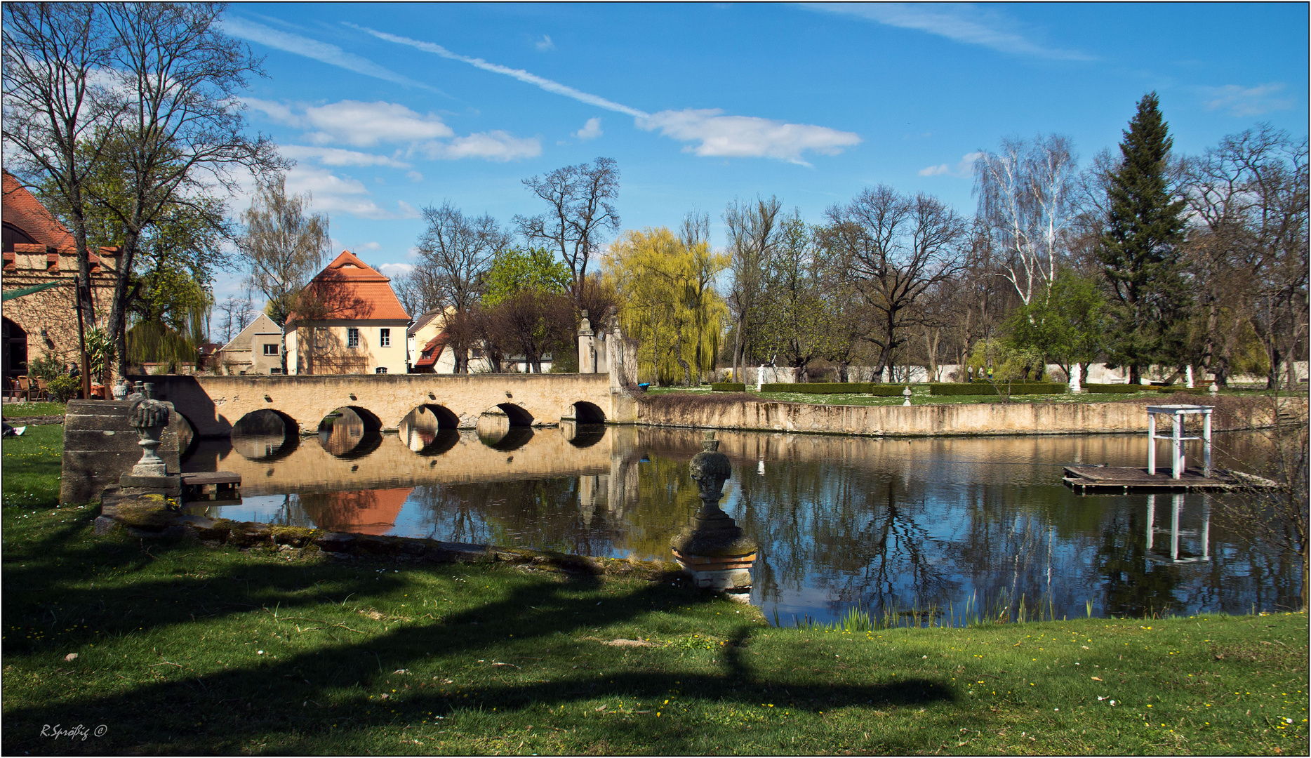 - Frühling im Park -