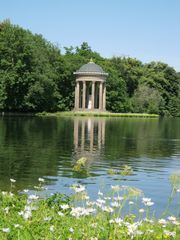 Frühling im Schlosspark