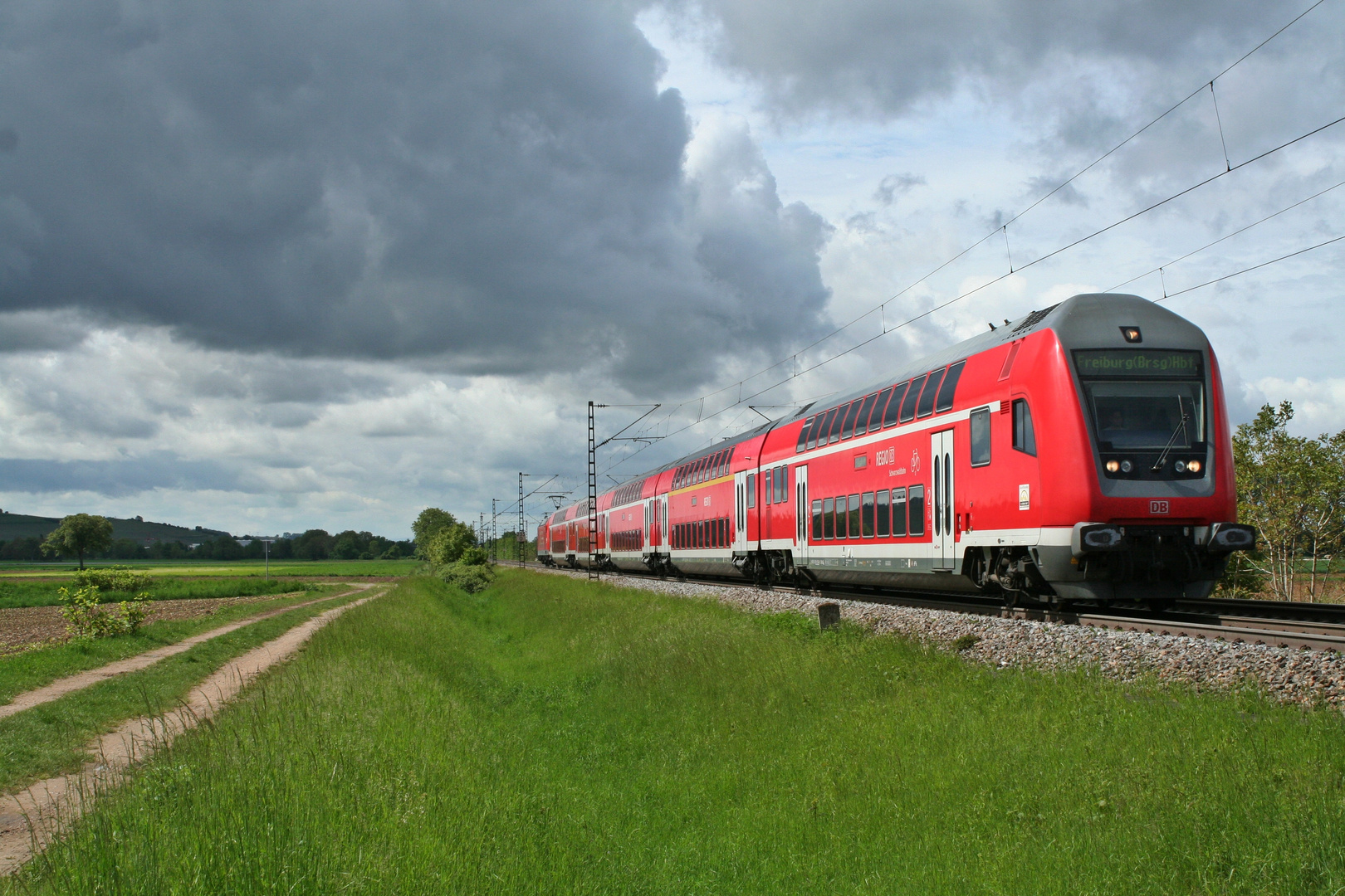 Frühling, Sonne, Steuerwagen!