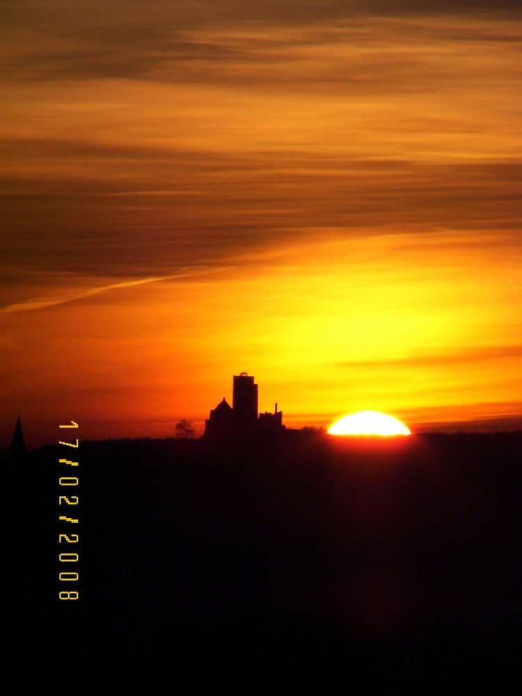 Frühlings-Sonnenaufgang2 neben Münzenburg