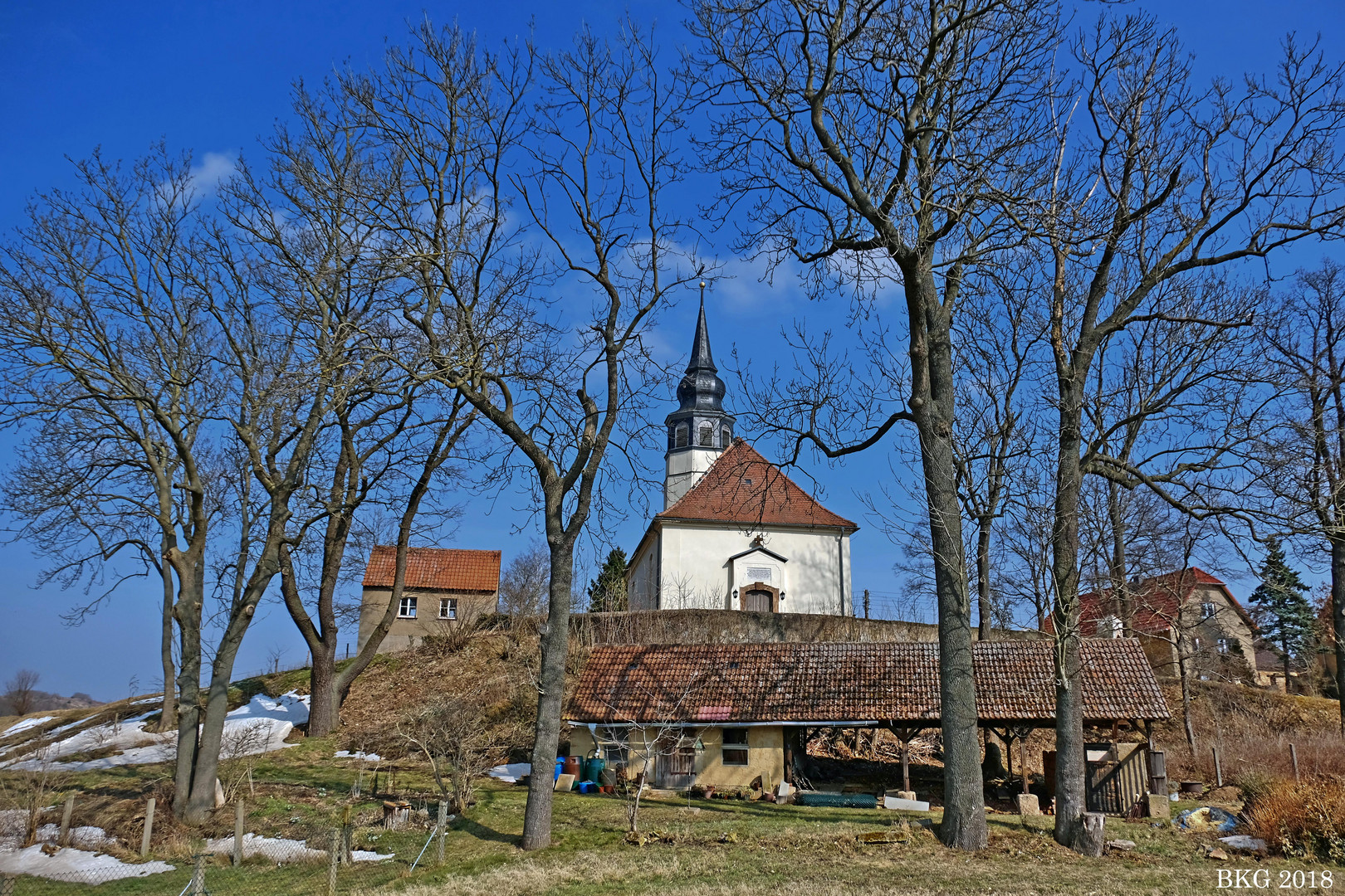 Frühlingserwachen auf der Landpartie  