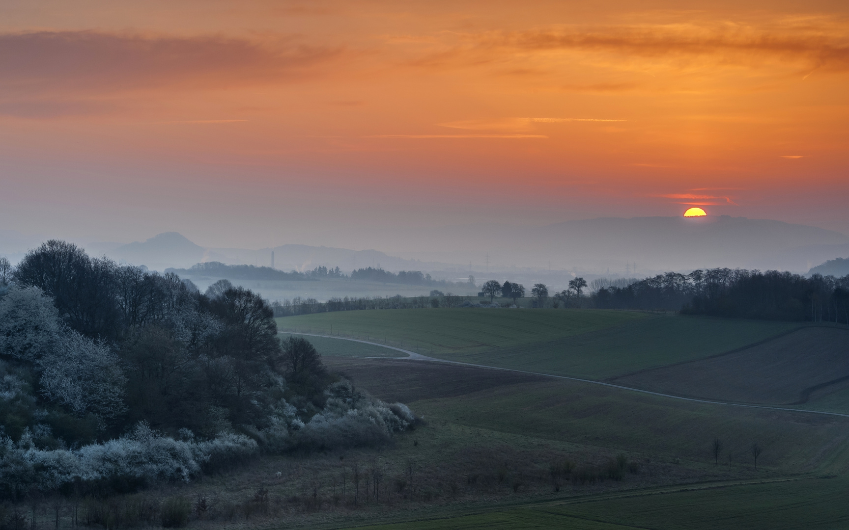 *Frühlingsmorgen in der Südeifel*