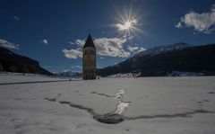 Frühlingssonne am Reschensee