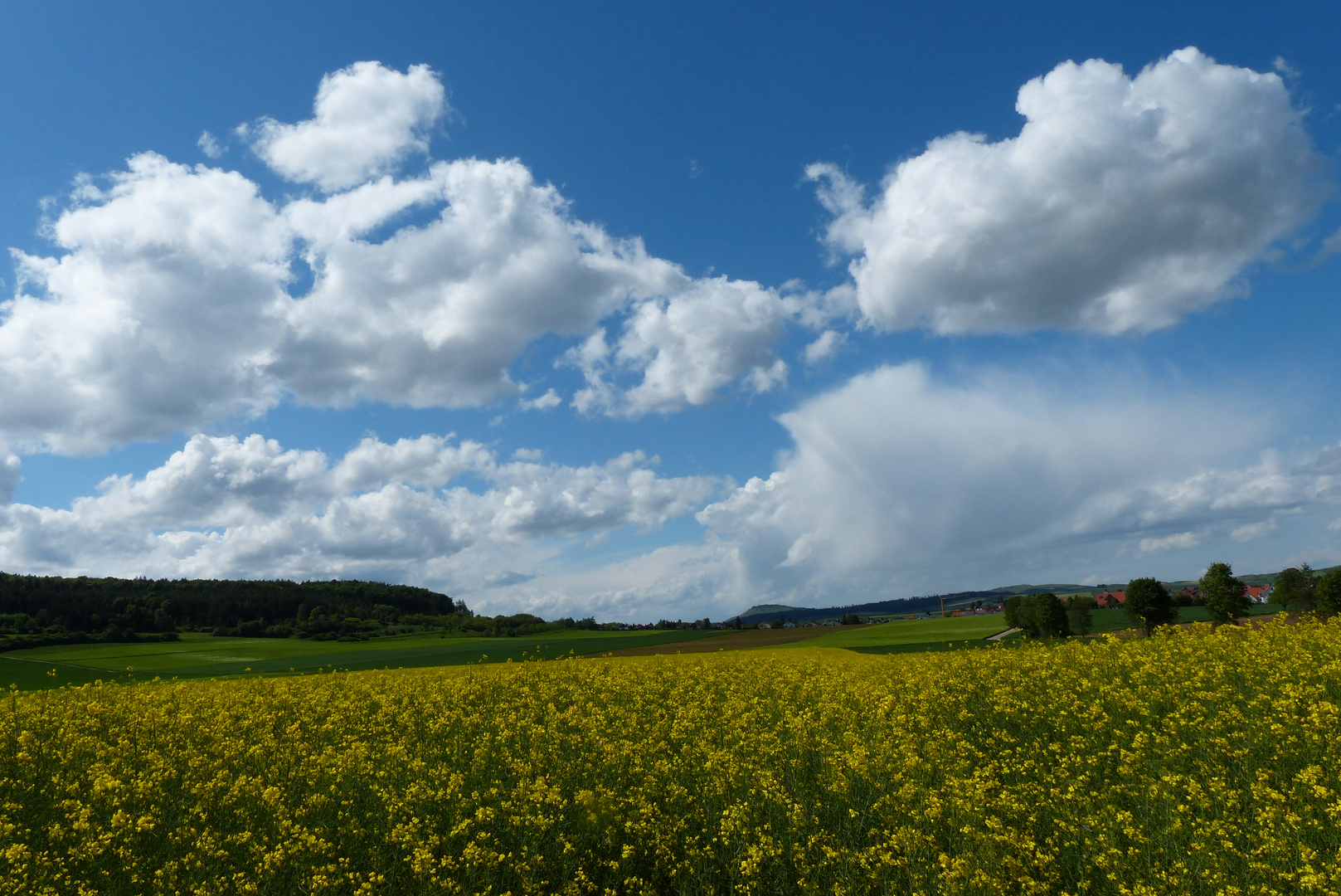 Frühlingssonntag bei den Ofnethöhlen