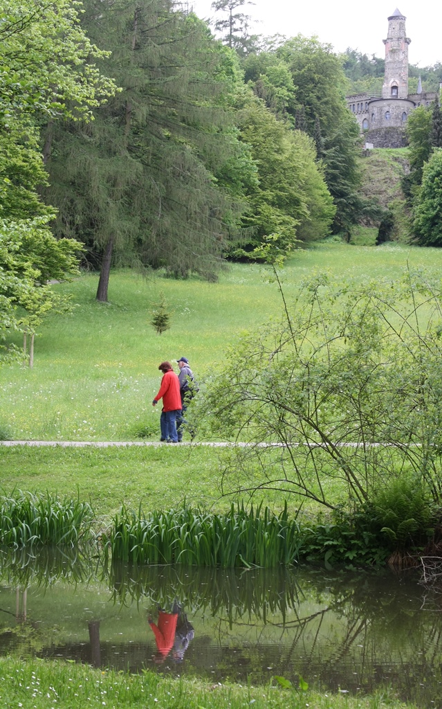 Frühlingsspiegelung im Bergpark Kassel