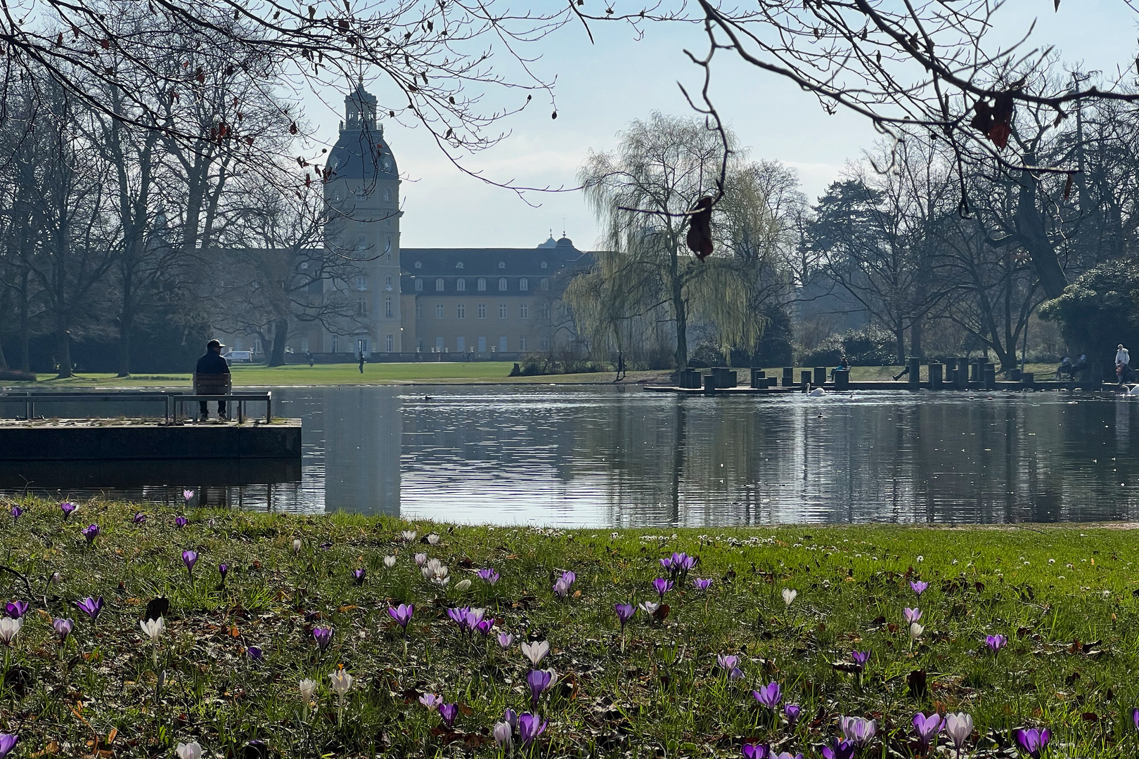 Frühlingsstimmung im Schlosspark Karlsruhe