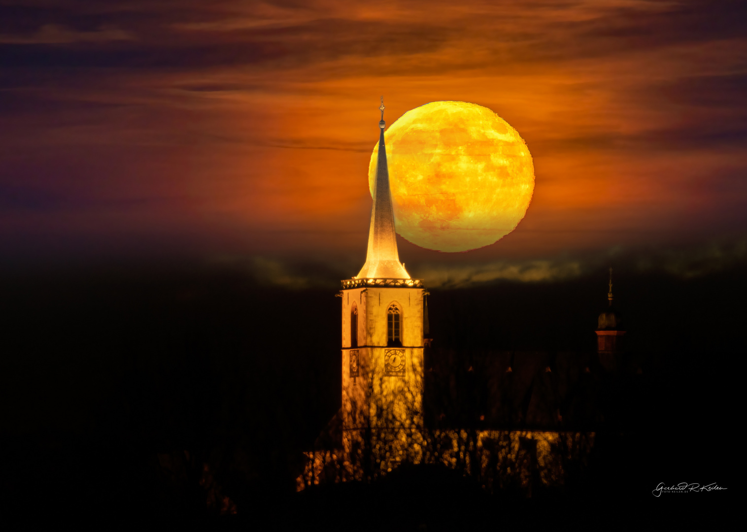 Frühlingsvollmond in der Eifel